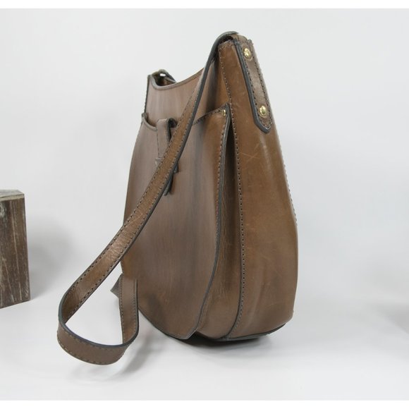 Frye Vintage Brown Smooth Distressed Leather Hobo - Picture 3 of 6